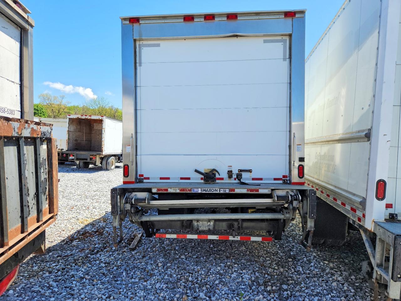 INTERNATIONAL 4000 2019 — 7