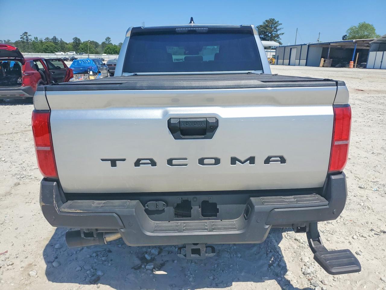 TOYOTA TACOMA 2025 — 7