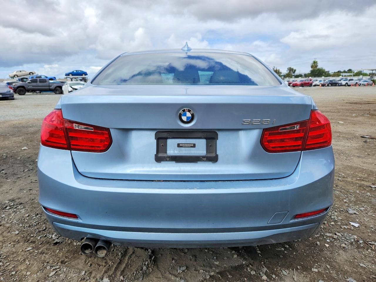 BMW 328 2013 — 7