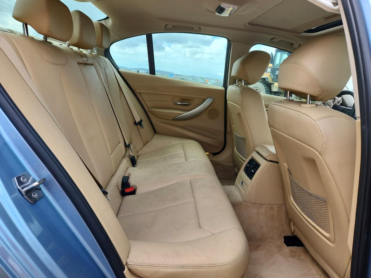 BMW 328 2013 — 11