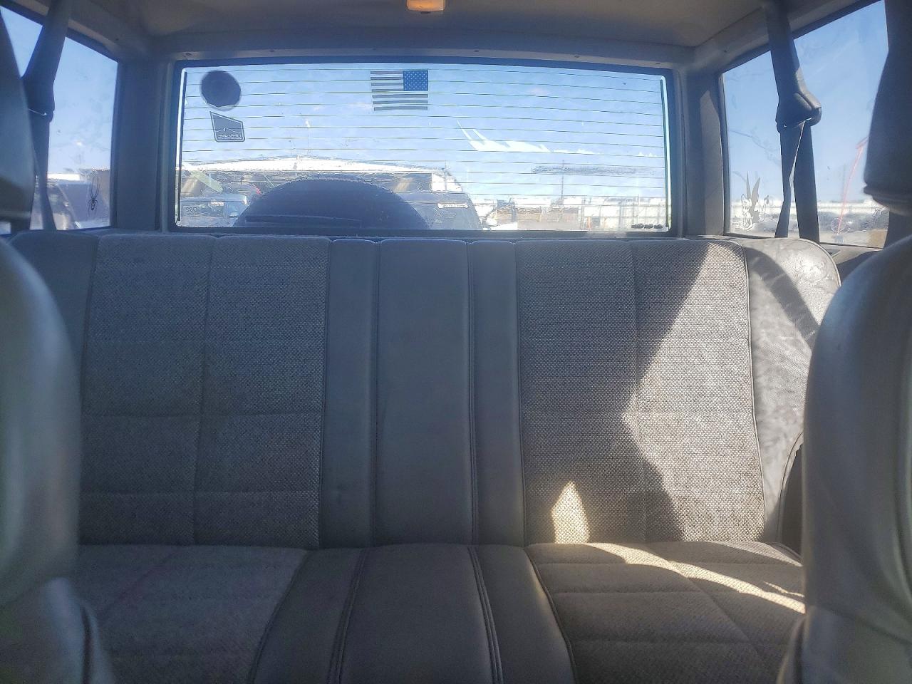 JEEP CHEROKEE 1991 — 11