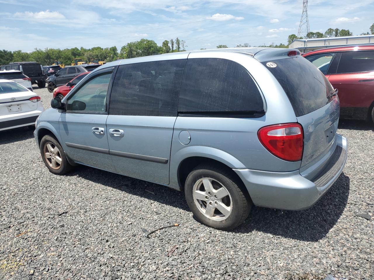 DODGE CARAVAN 2005 — 3