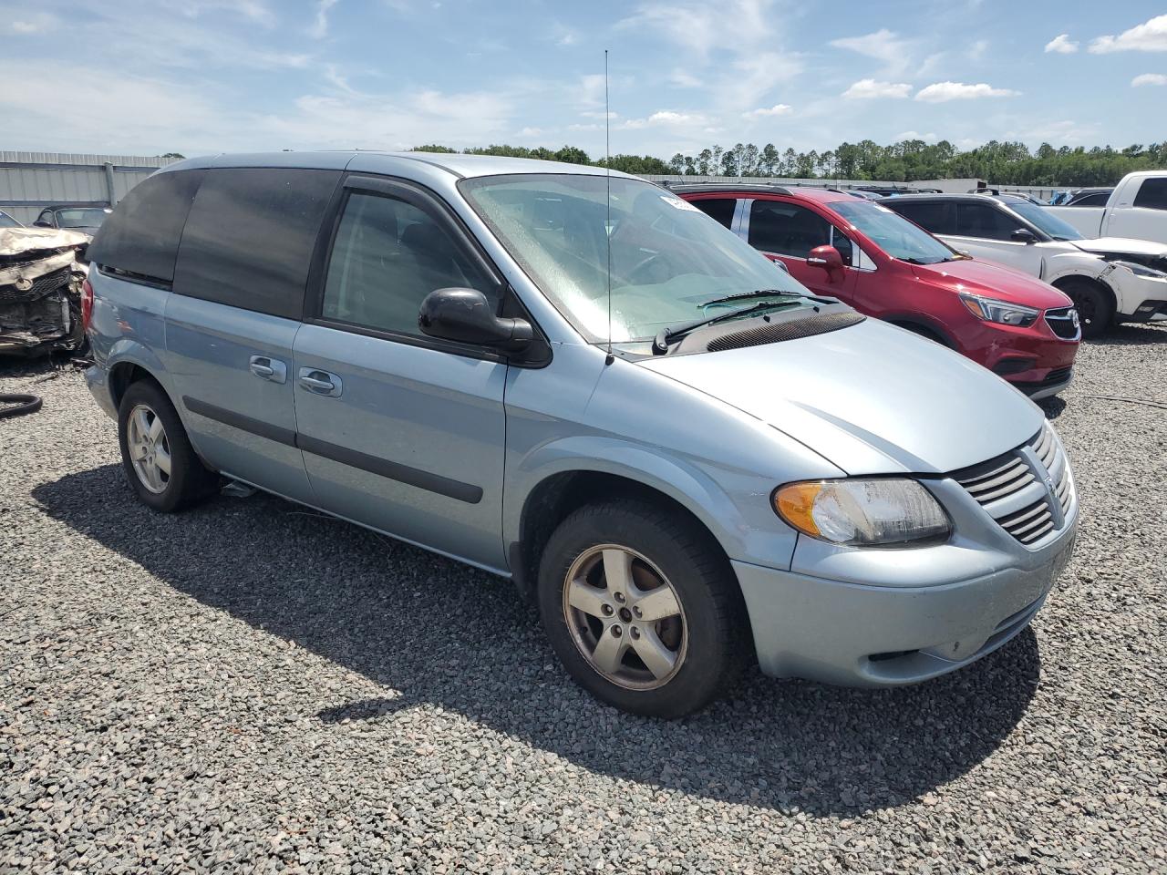 DODGE CARAVAN 2005 — 5