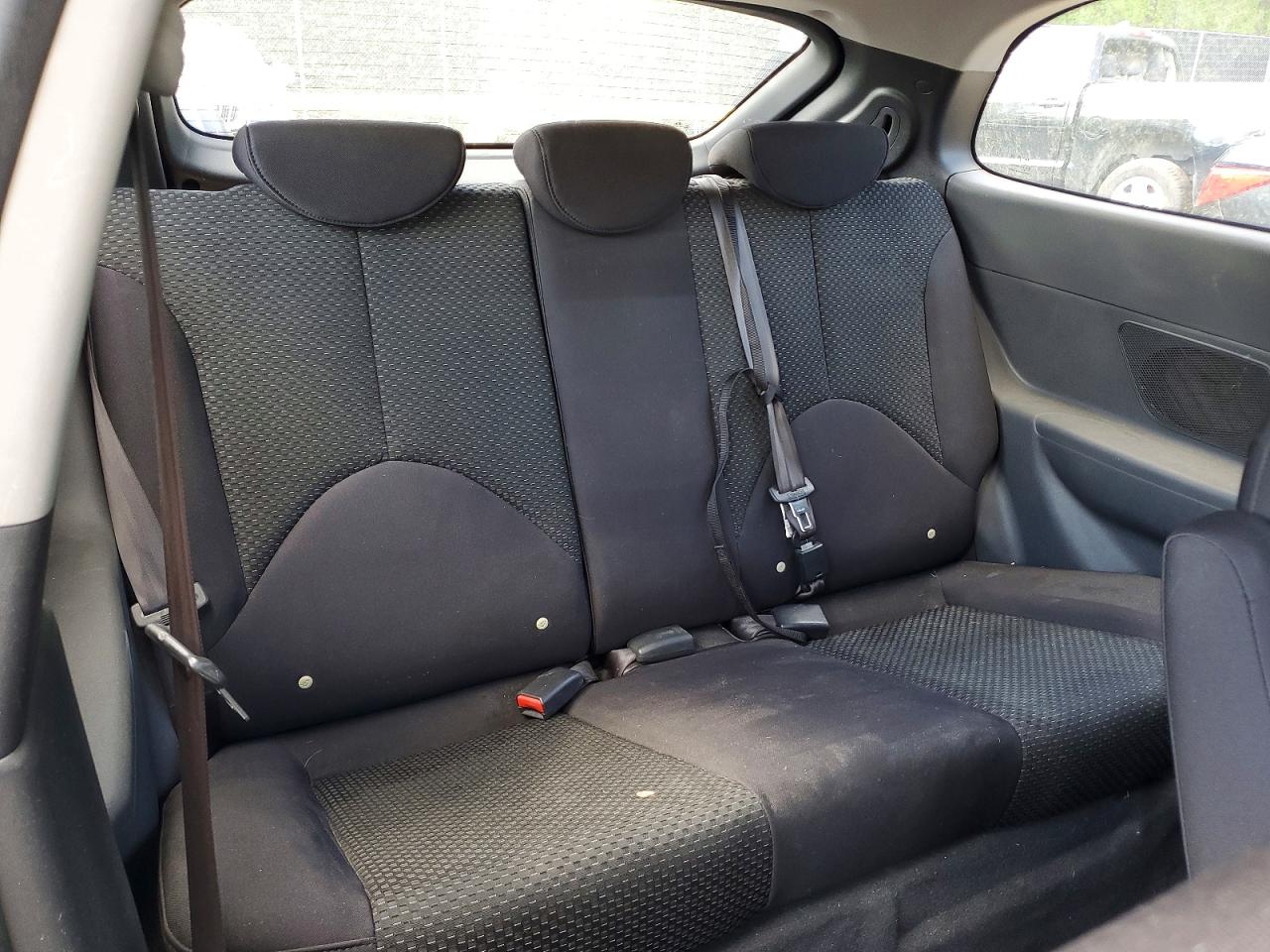 HYUNDAI ACCENT 2010 — 11
