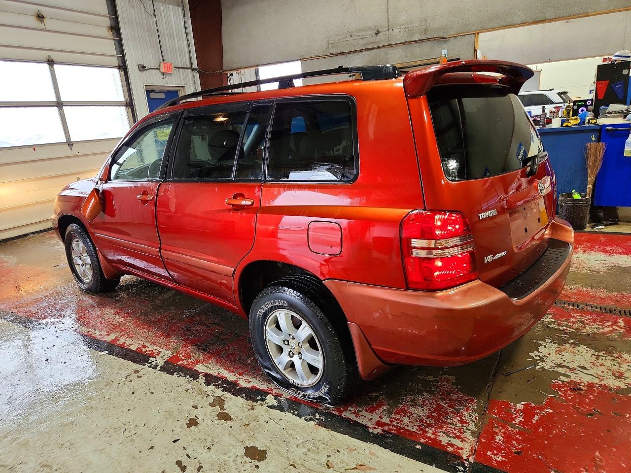 TOYOTA HIGHLANDER 2002 — 3