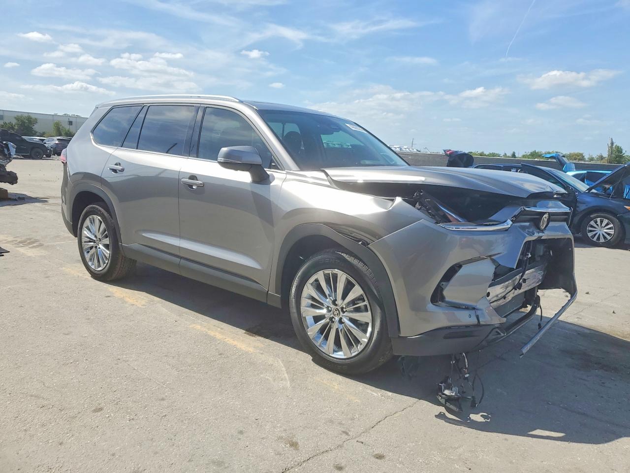 2026 TOYOTA GRAND HIGHLANDER PLATINUM