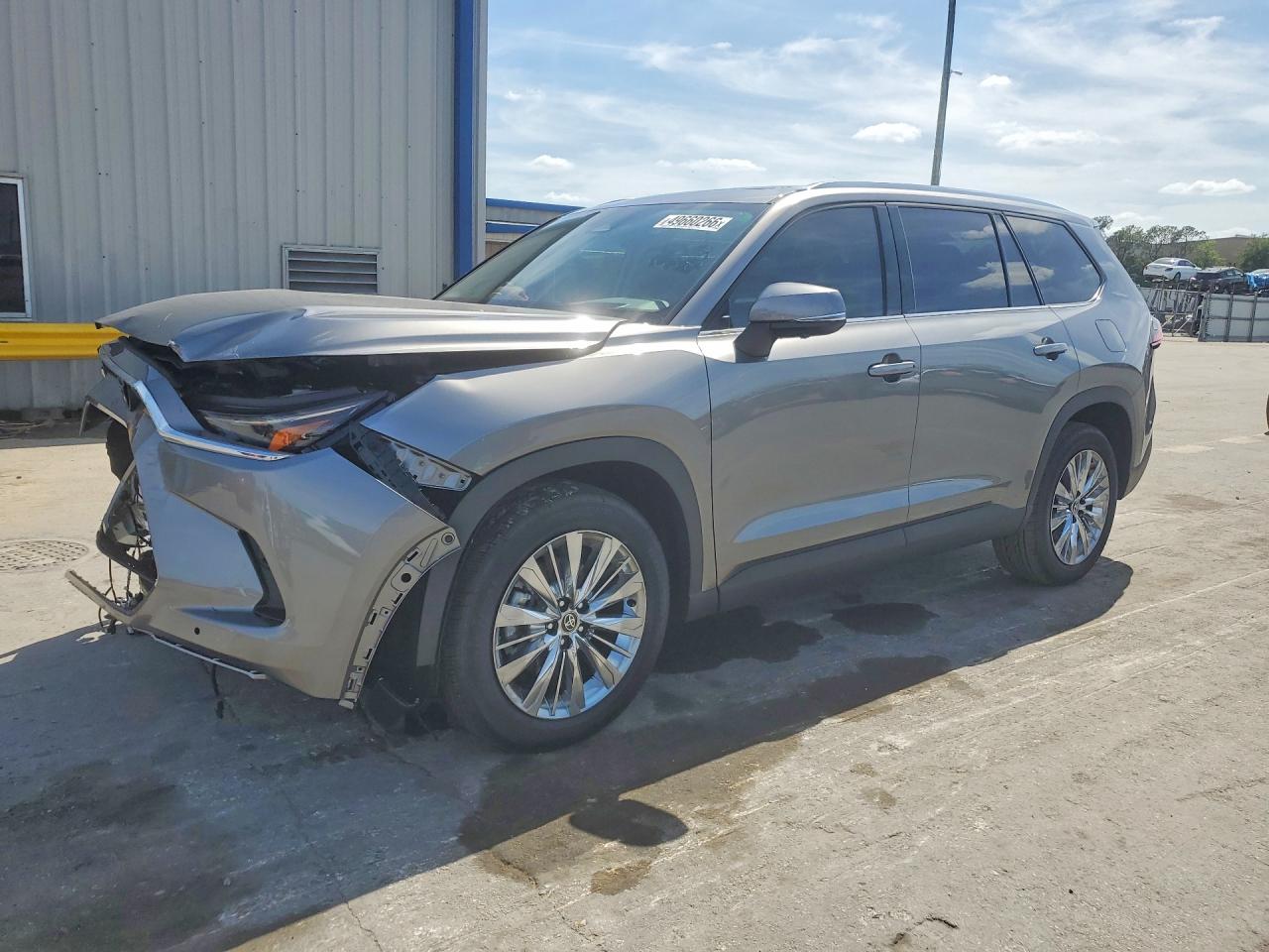 2026 TOYOTA GRAND HIGHLANDER PLATINUM