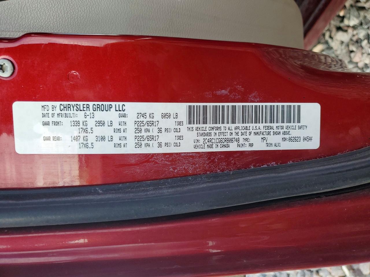 CHRYSLER TOWN & COUNTRY 2013 — 14