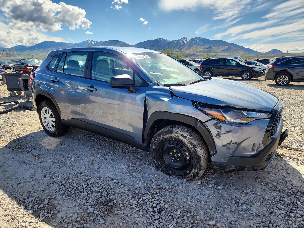 TOYOTA COROLLA CROSS 2025 — 5