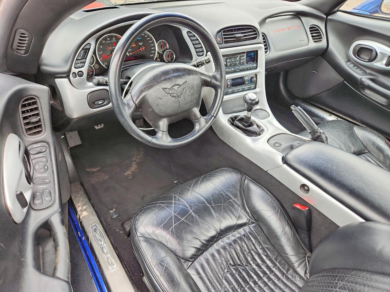 CHEVROLET CORVETTE 2004 — 9