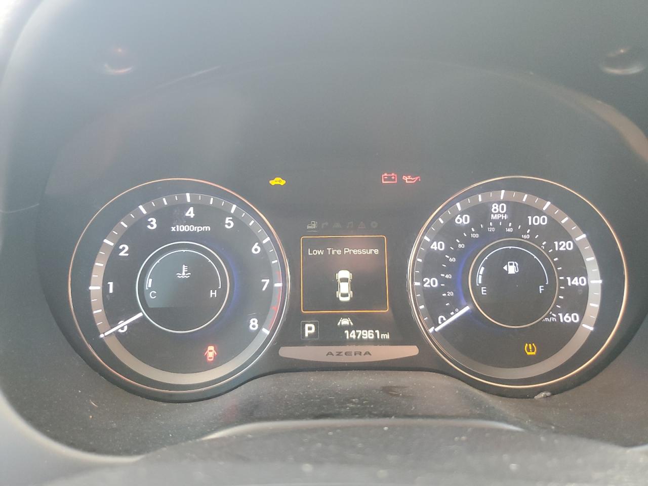 HYUNDAI AZERA 2015 — 10