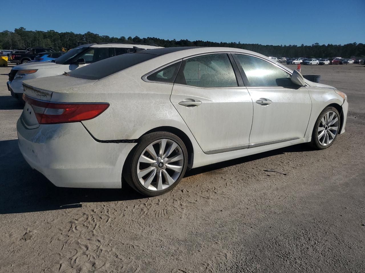 HYUNDAI AZERA 2015 — 4