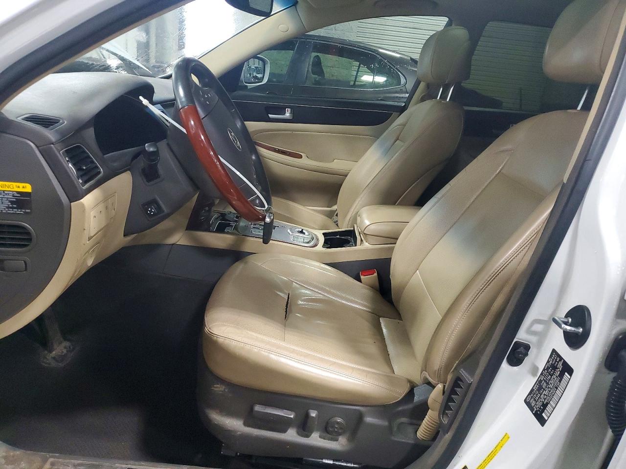 HYUNDAI GENESIS 2012 — 8