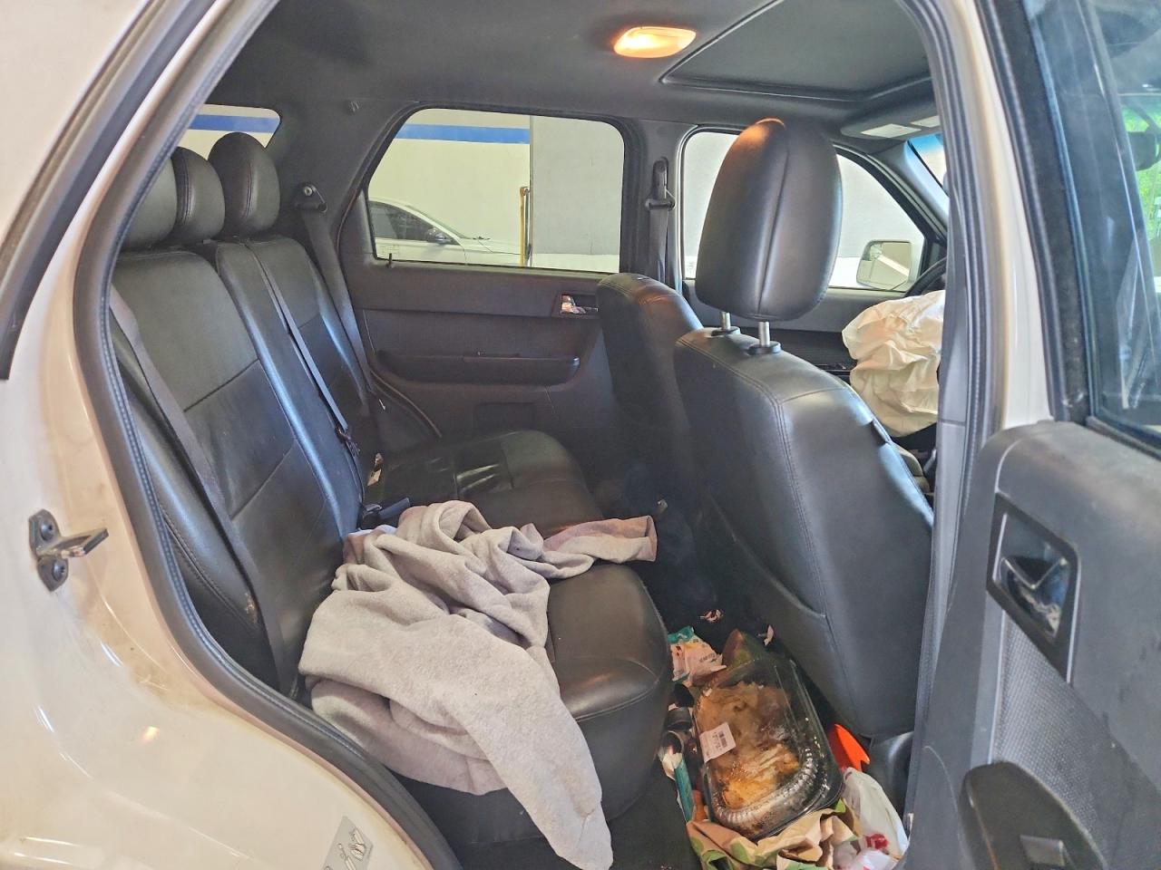 FORD ESCAPE 2012 — 12