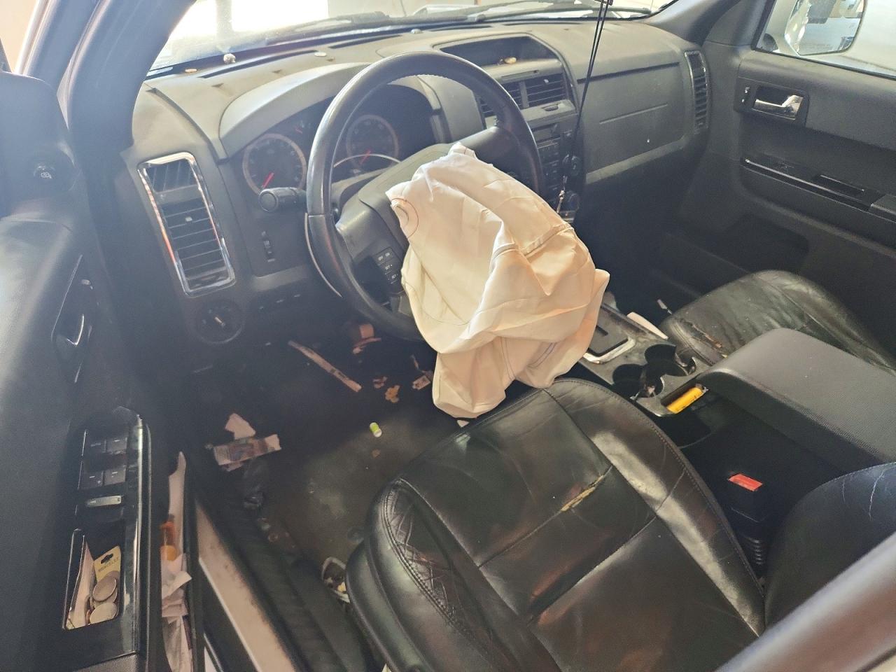 FORD ESCAPE 2012 — 9
