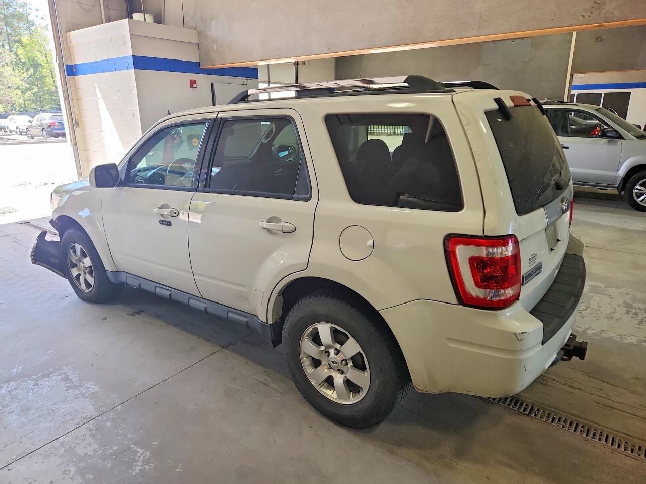 FORD ESCAPE 2012 — 3