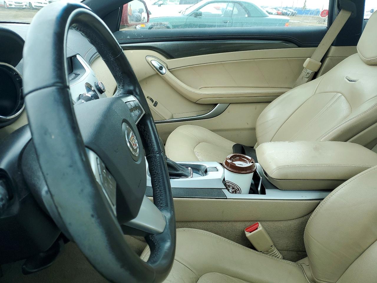 CADILLAC CTS 2011 — 8