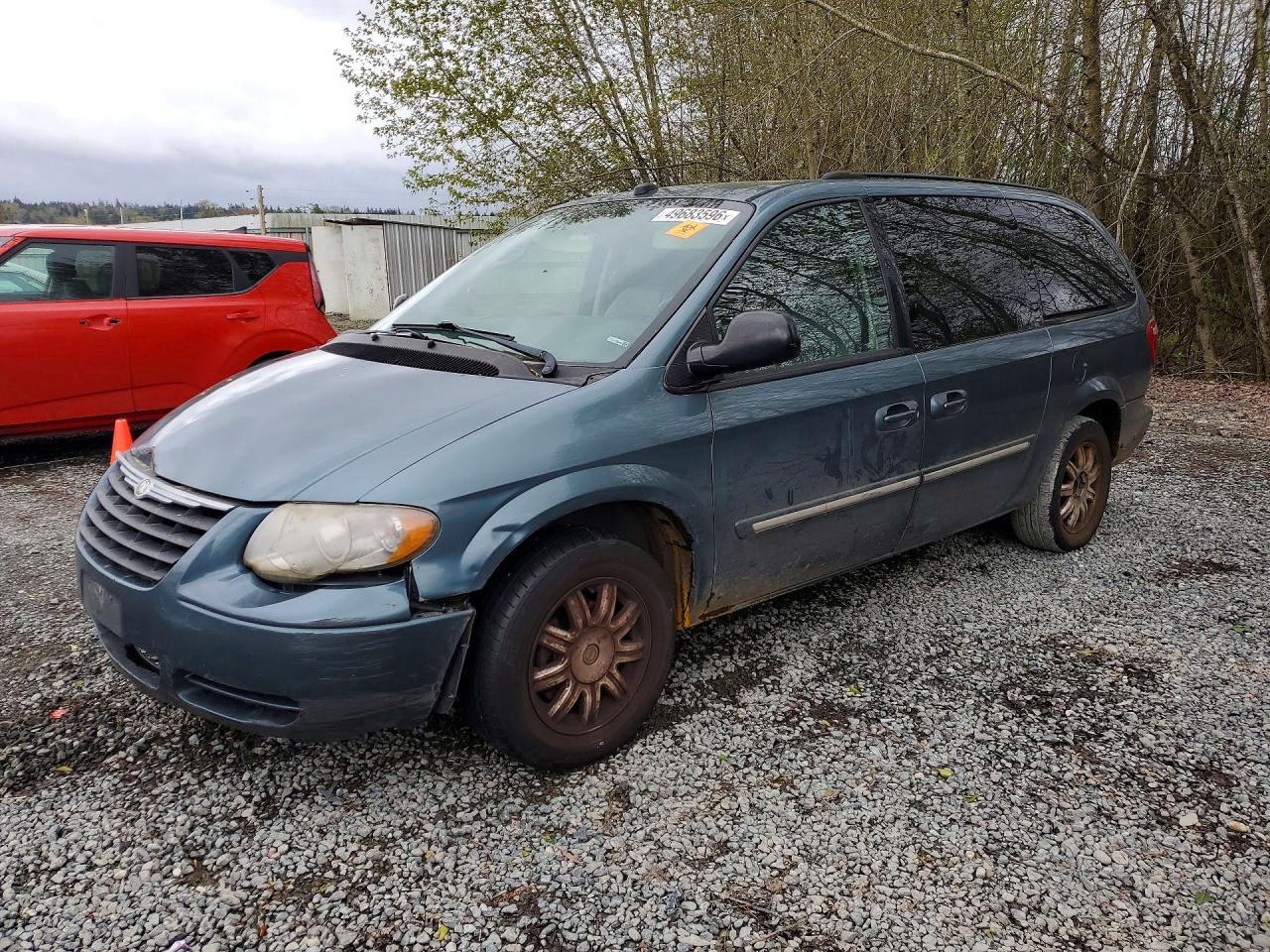 CHRYSLER TOWN & COUNTRY 2005 — 2
