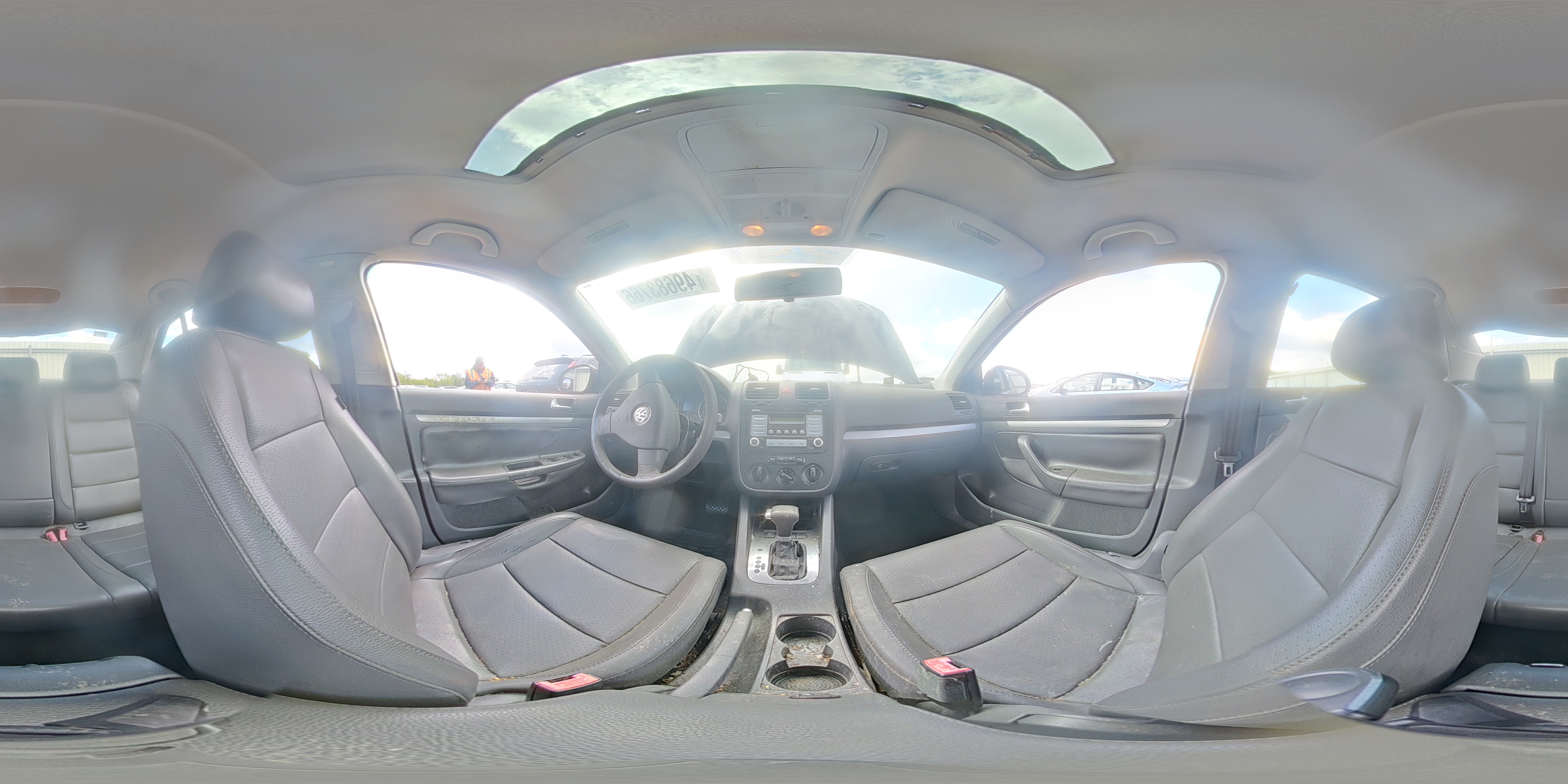 VOLKSWAGEN JETTA 2007 — 14