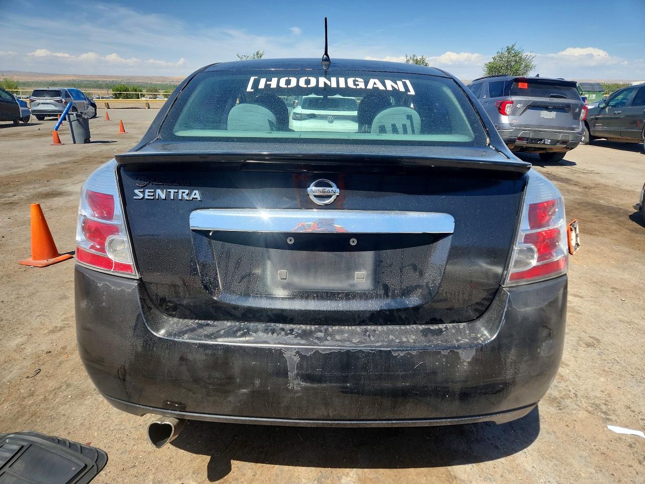 NISSAN SENTRA 2011 — 7