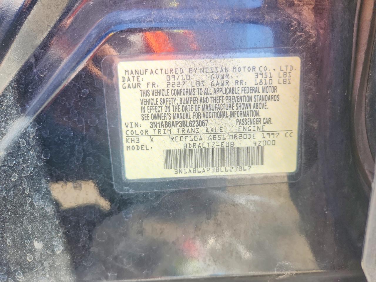 NISSAN SENTRA 2011 — 13