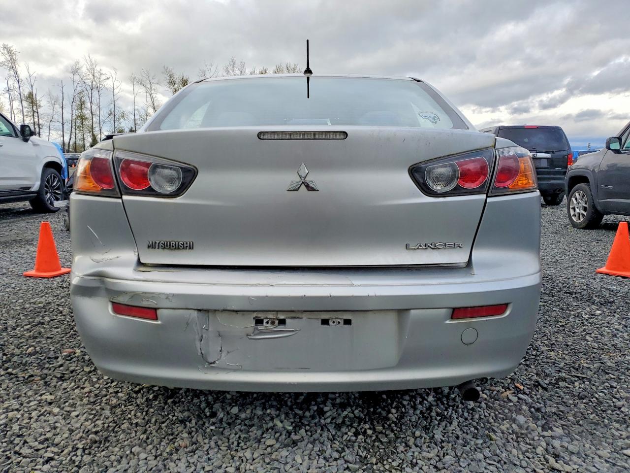 MITSUBISHI LANCER 2016 — 7
