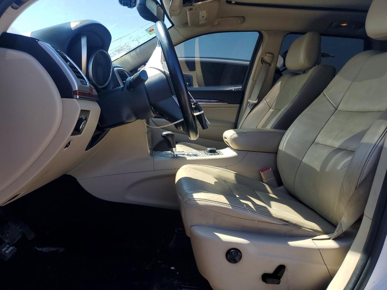 JEEP GRAND CHEROKEE 2012 — 8