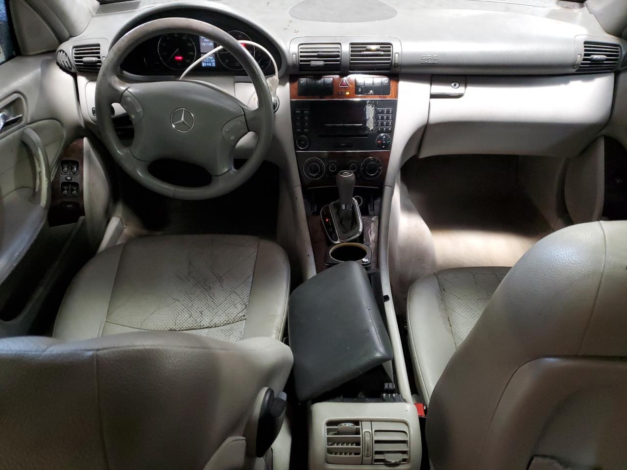 MERCEDES-BENZ C 2006 — 9