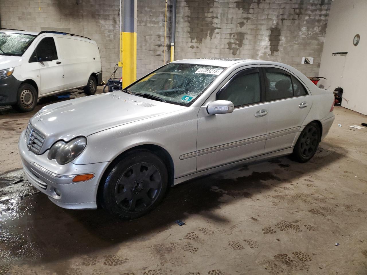MERCEDES-BENZ C 2006 — 2