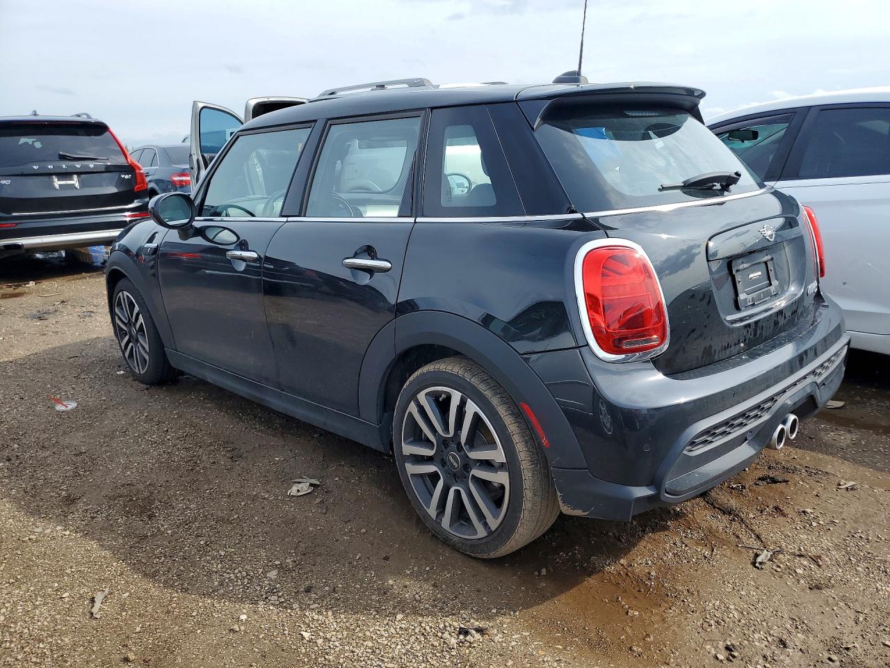 MINI COOPER 2023 — 3