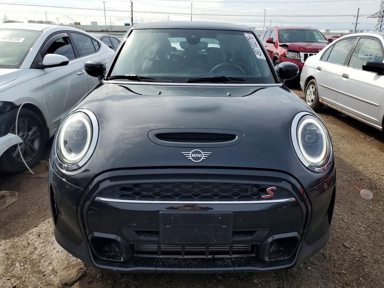 MINI COOPER 2023 — 6