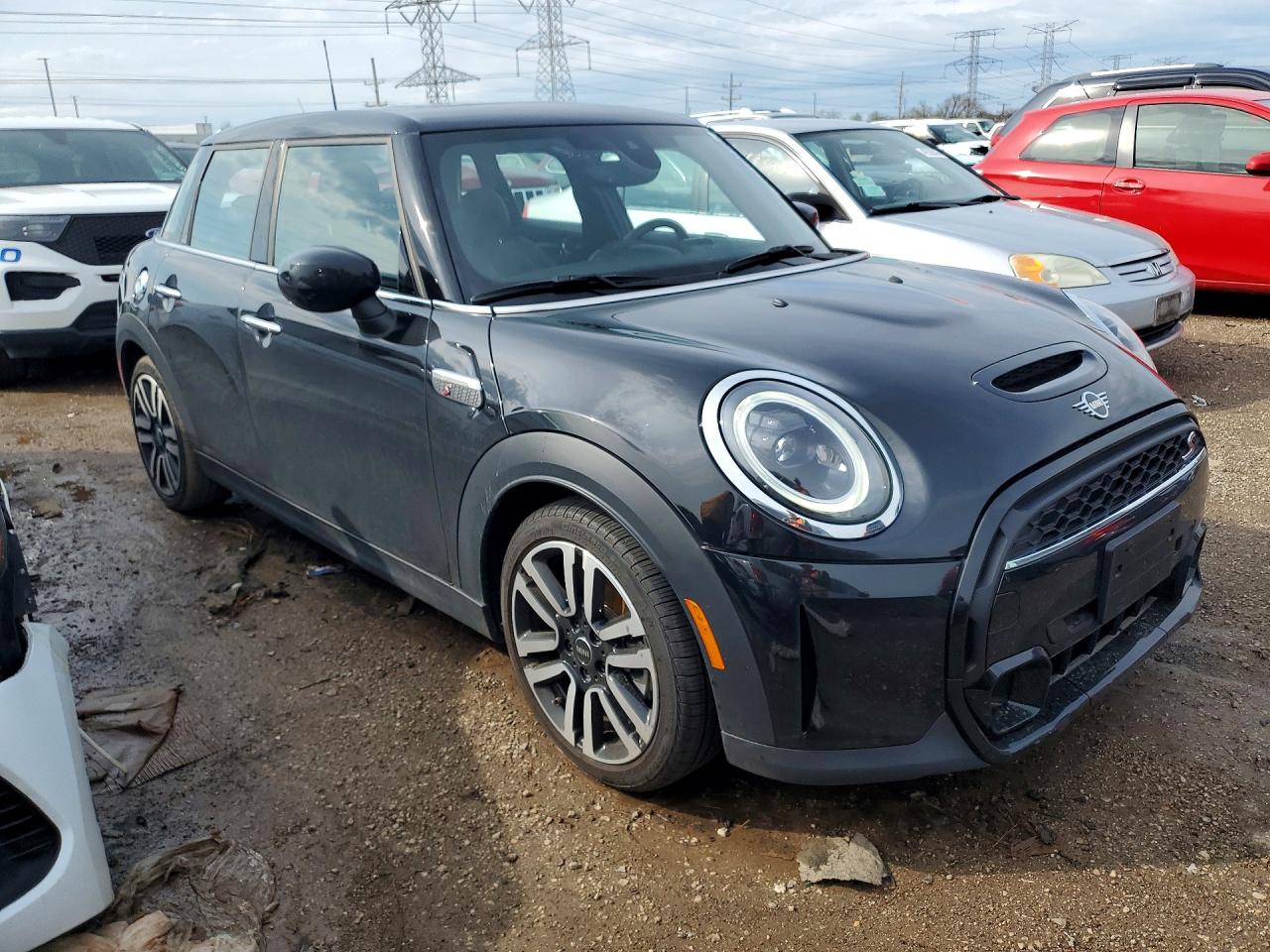 MINI COOPER 2023 — 5