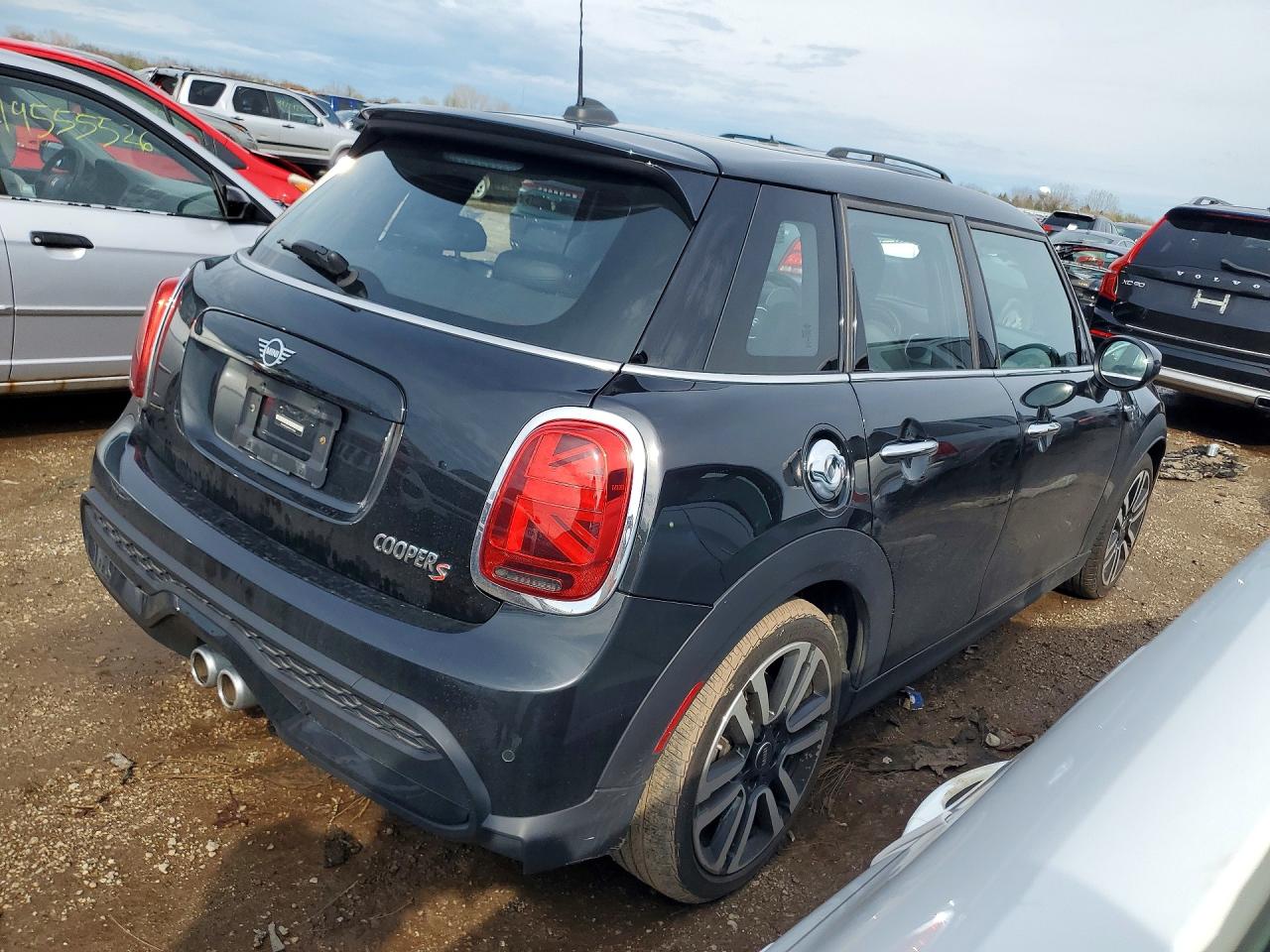MINI COOPER 2023 — 4