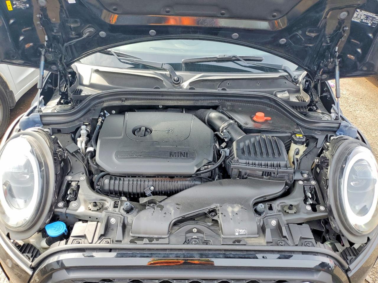 MINI COOPER 2023 — 12