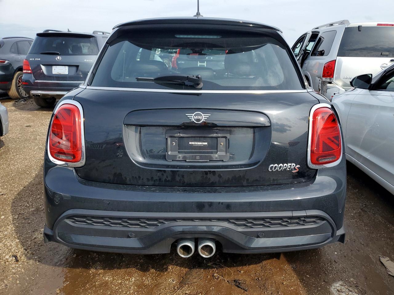 MINI COOPER 2023 — 7