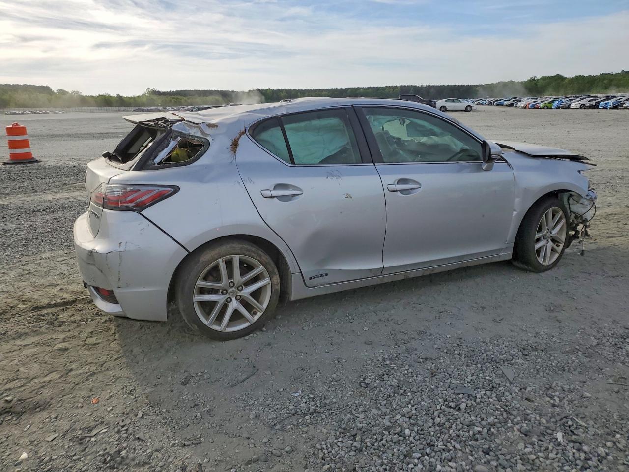 LEXUS CT 2014 — 4