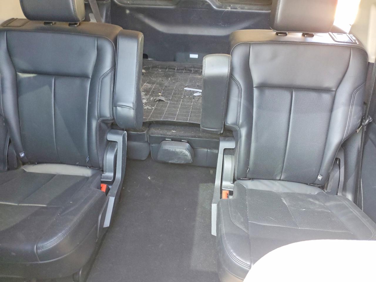 FORD EXPEDITION 2024 — 11