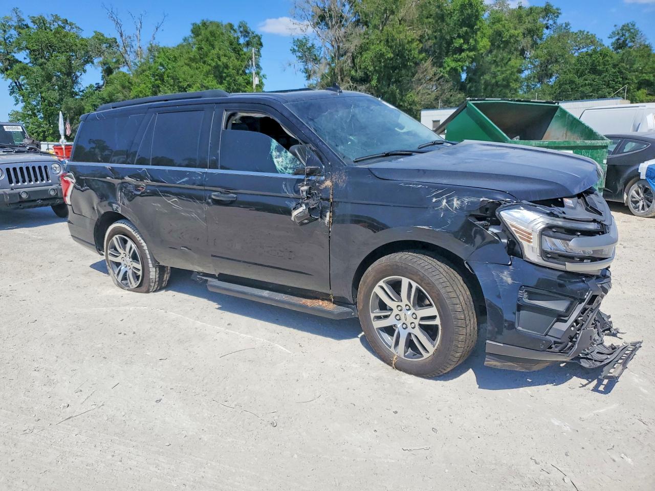 FORD EXPEDITION 2024 — 5