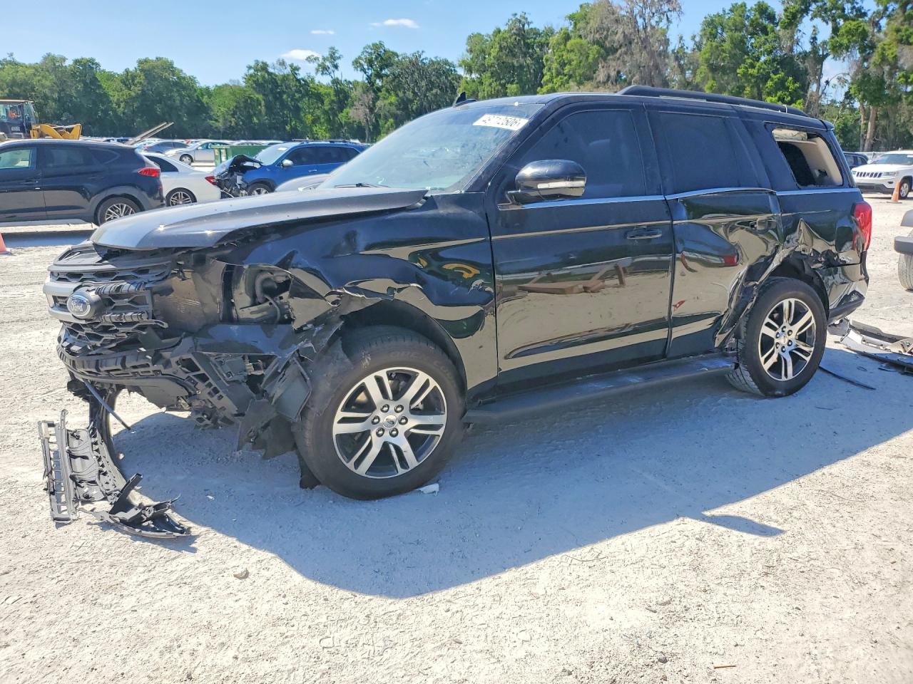 FORD EXPEDITION 2024 — 2