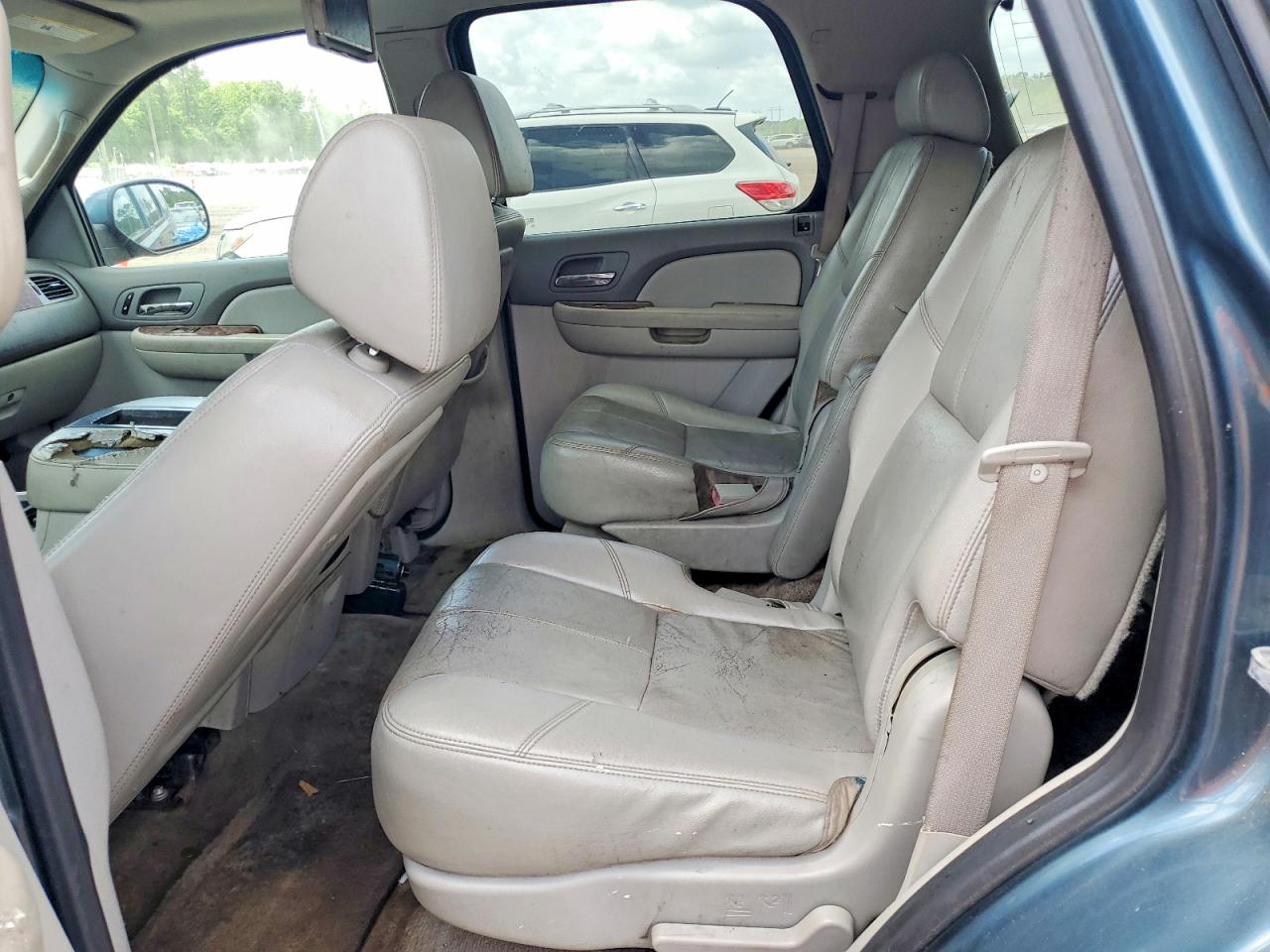 CHEVROLET TAHOE 2008 — 11