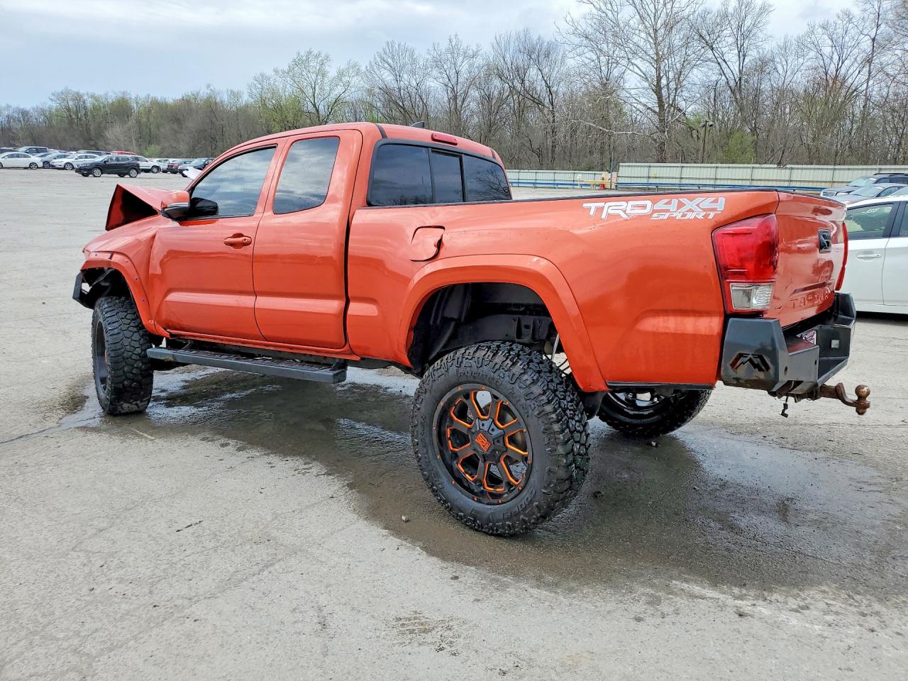 TOYOTA TACOMA 2016 — 3