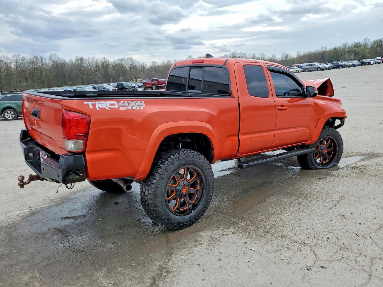 TOYOTA TACOMA 2016 — 4