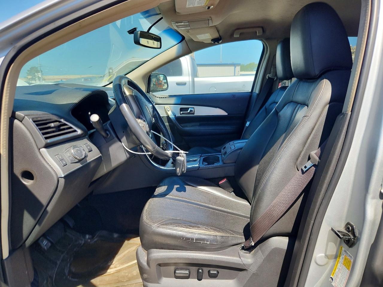 LINCOLN MKX 2011 — 8