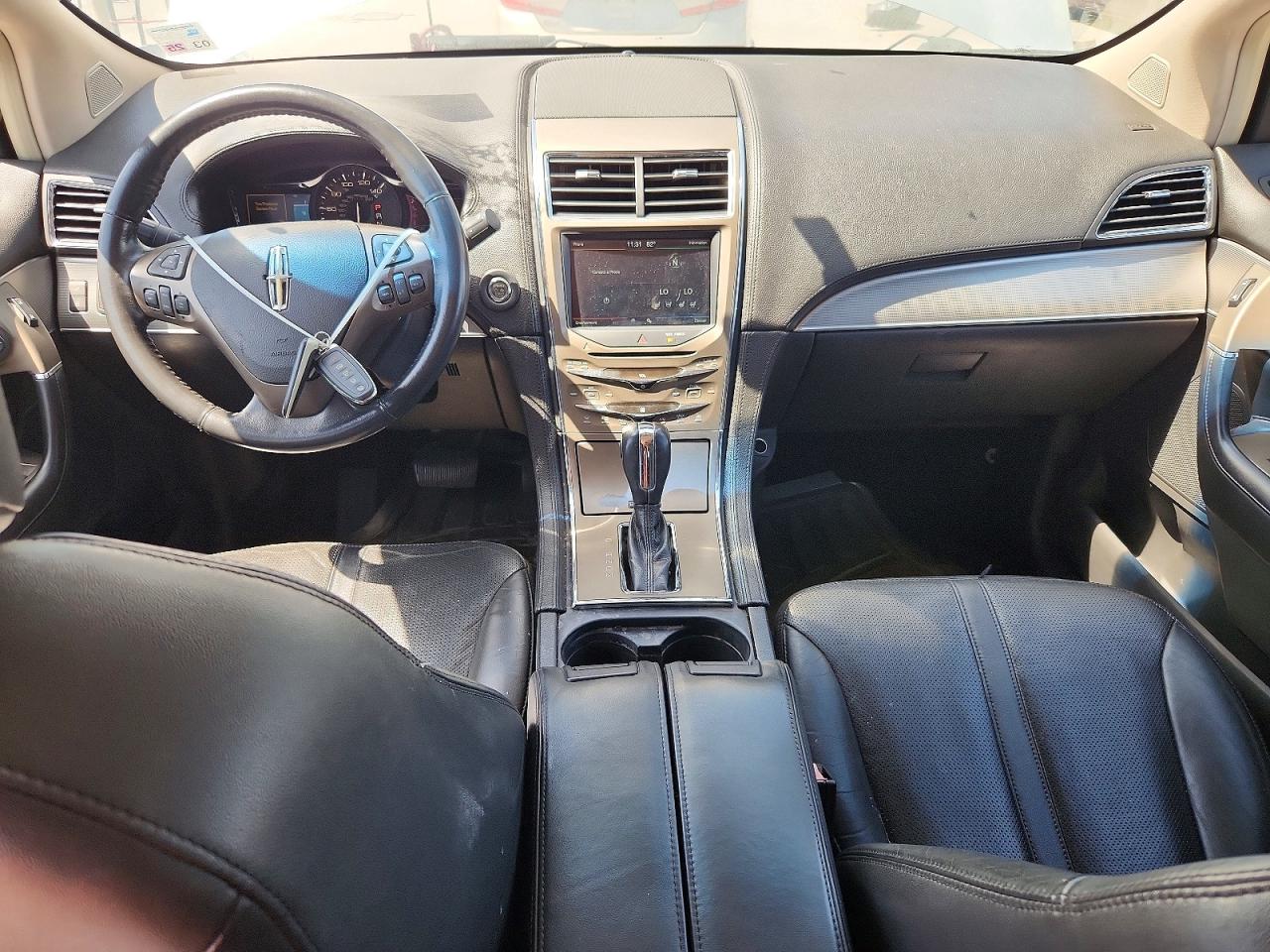 LINCOLN MKX 2011 — 9
