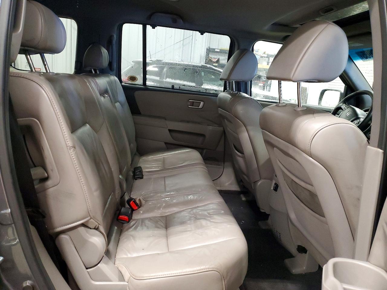 HONDA PILOT 2010 — 12