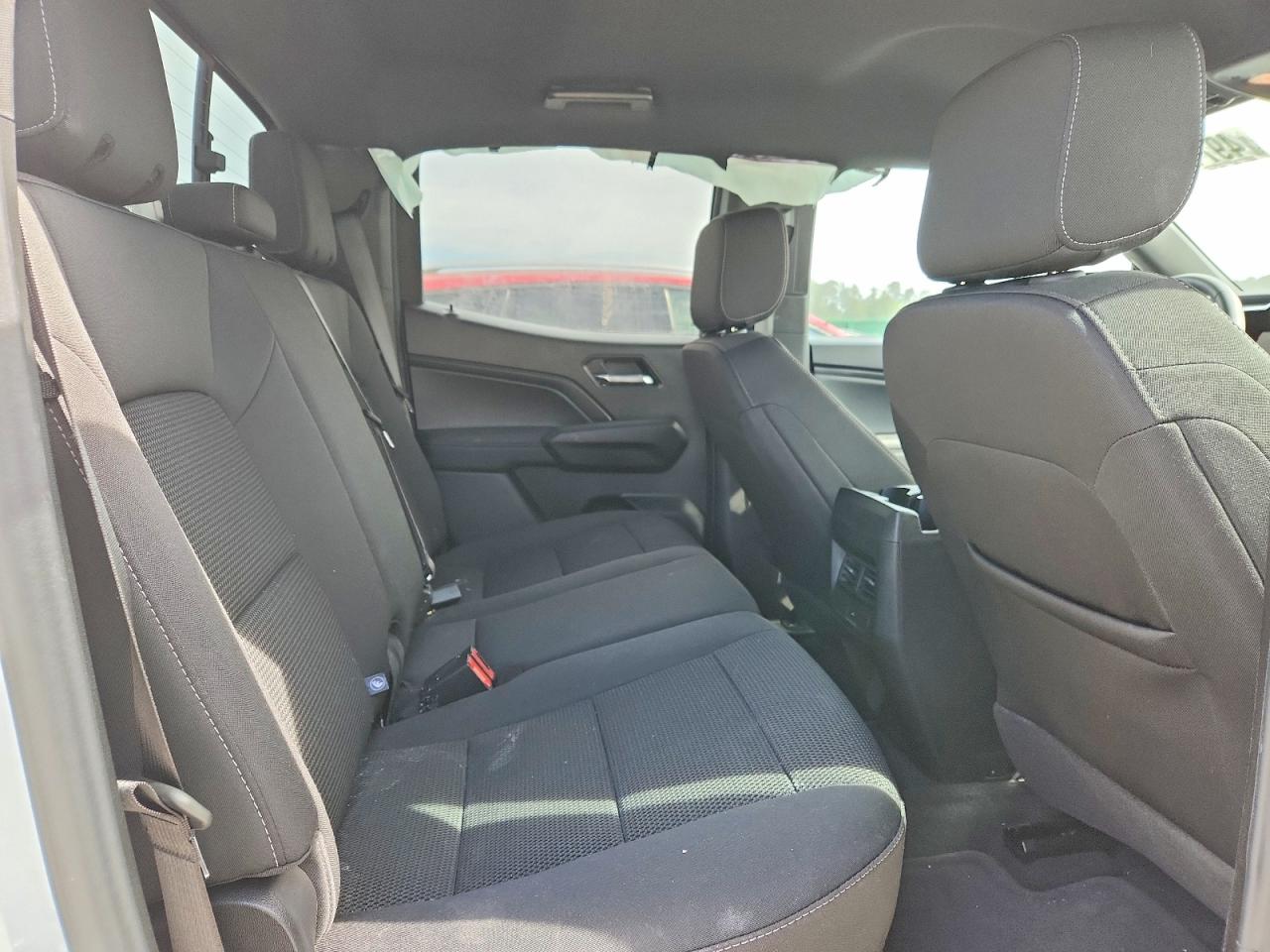 GMC CANYON 2025 — 10