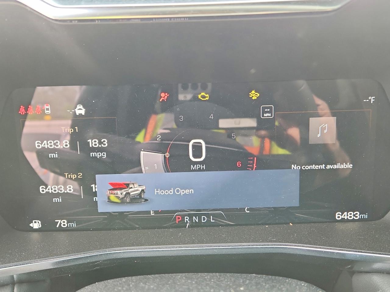 GMC CANYON 2025 — 9