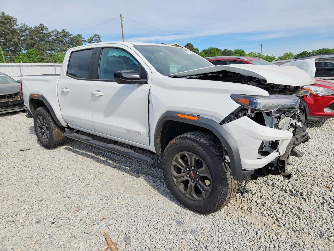 GMC CANYON 2025 — 4