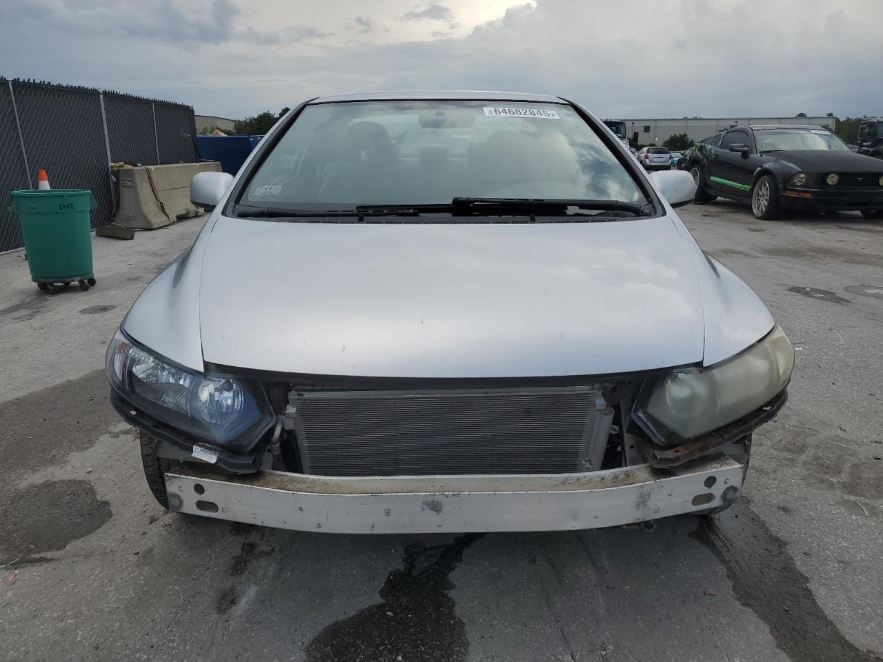 HONDA CIVIC 2011 — 6