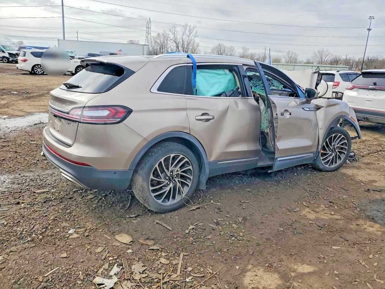 LINCOLN NAUTILUS 2020 — 4